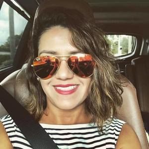 Meet your Posher, Yajaira